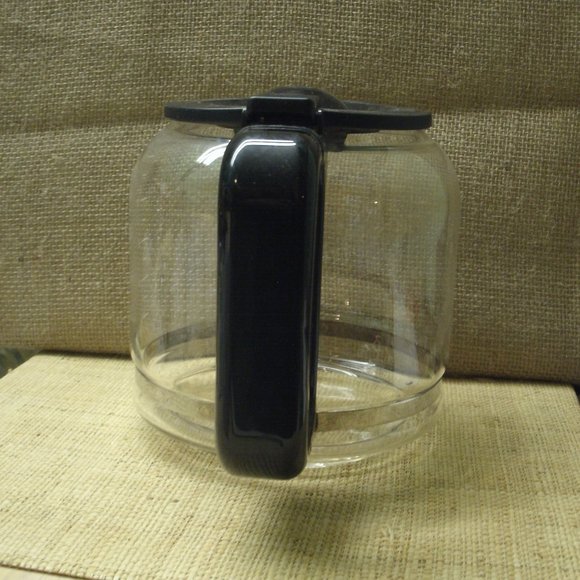 12 Cup Glass Coffee Maker Carafe Replacement - Picture 3 of 15
